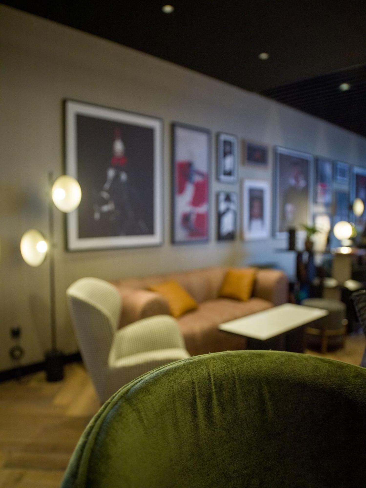 Hotel Radisson Red Belgrad Zewnętrze zdjęcie