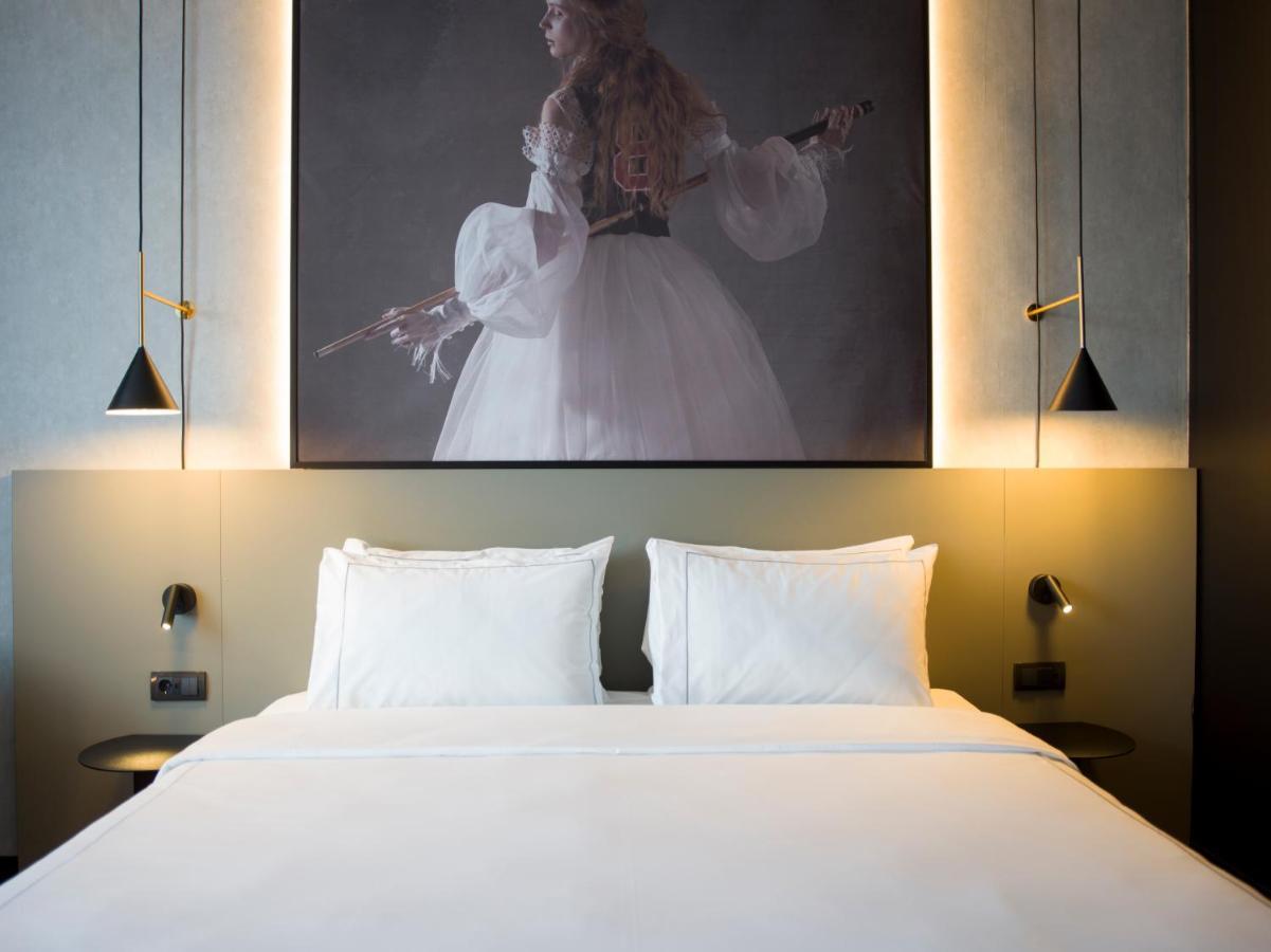Hotel Radisson Red Belgrad Zewnętrze zdjęcie