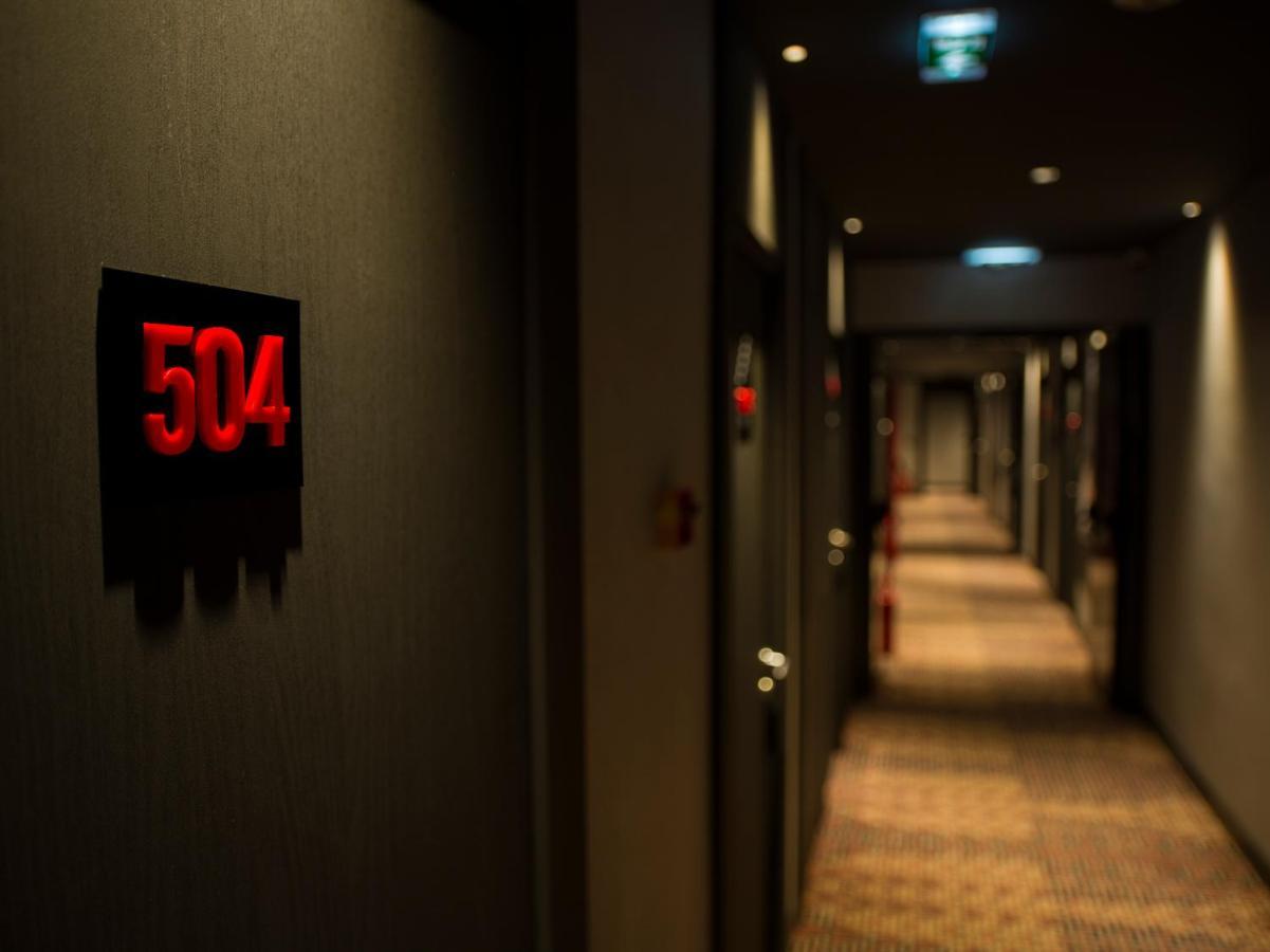Hotel Radisson Red Belgrad Zewnętrze zdjęcie